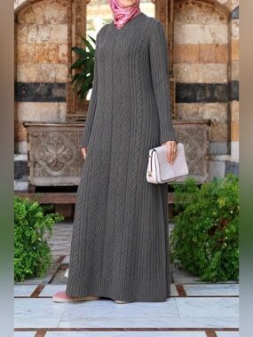 I have this dress in gray 60 inches length 18 inches armpit to armpit
